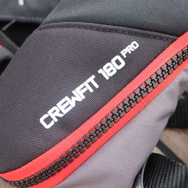 Crewsaver Crewfit 180N Pro - Manual - Black/Red with Internal Light - Image 3